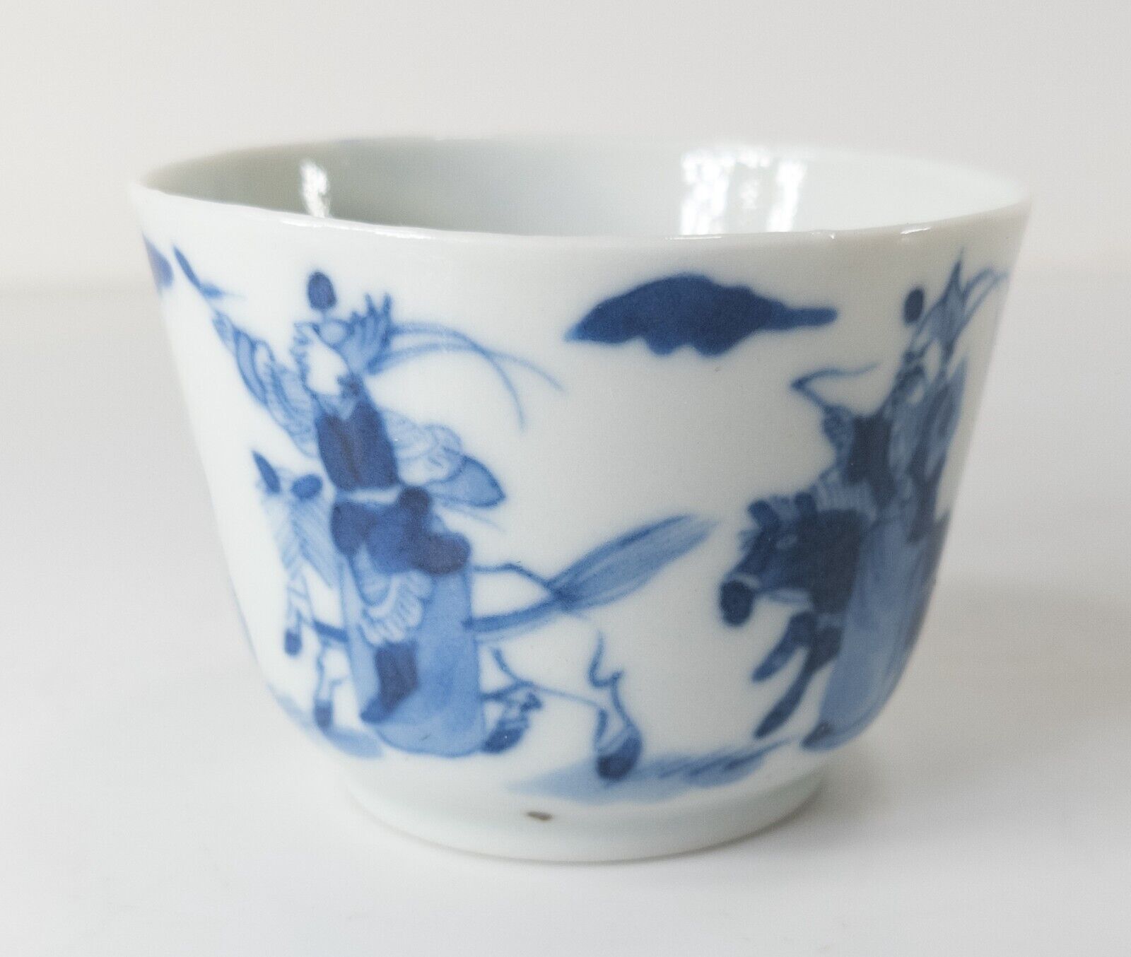 Antique Chinese Blue And White Tea Wine Cup Warriors Signed Reignmark