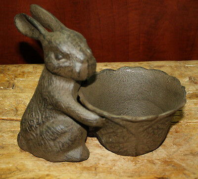 Cast Iron Easter Bunny Bowl Garden Statue Bird Feeder Rabbit Planter Birdbath